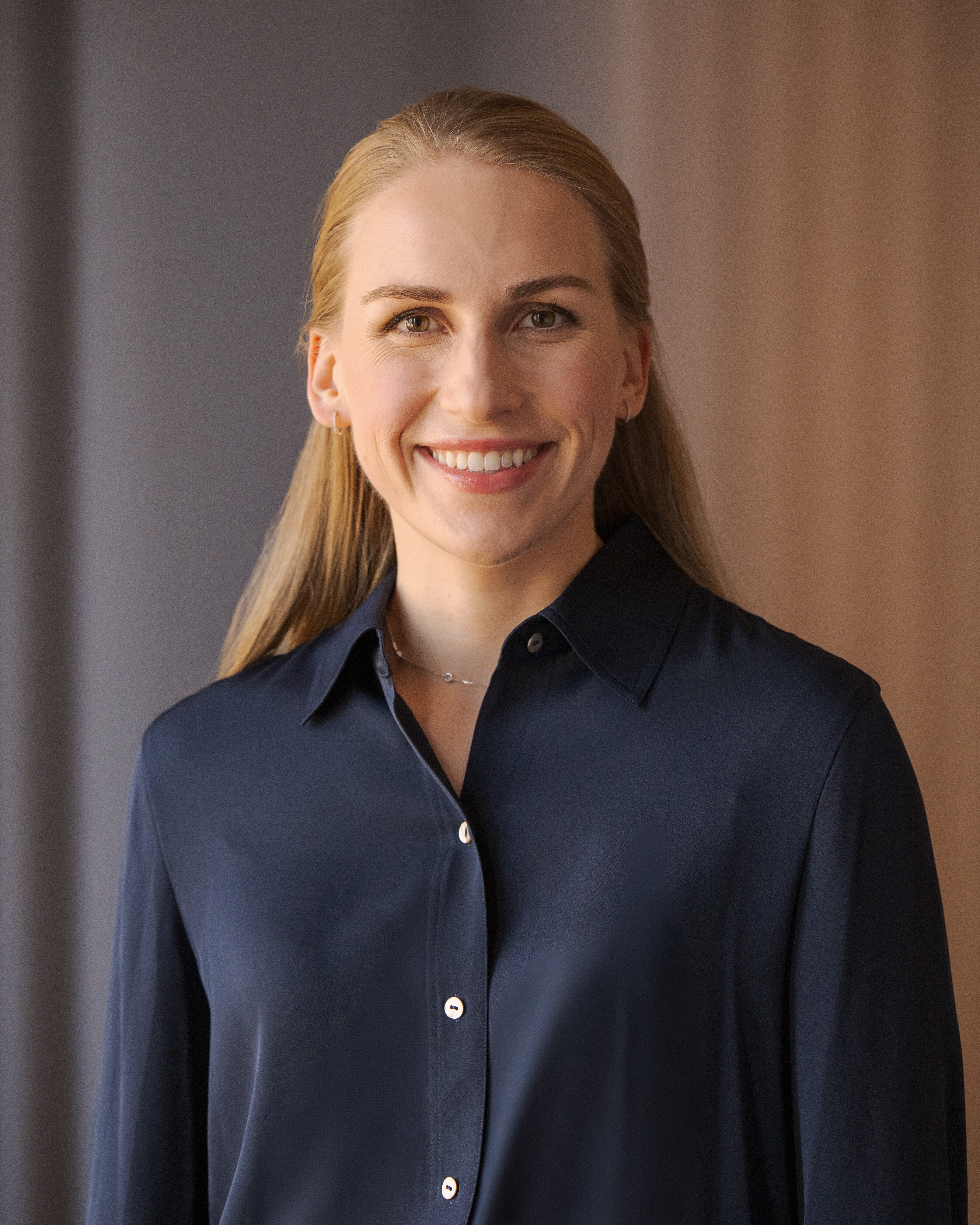 Lily Sandlund 0473 Edit Copy